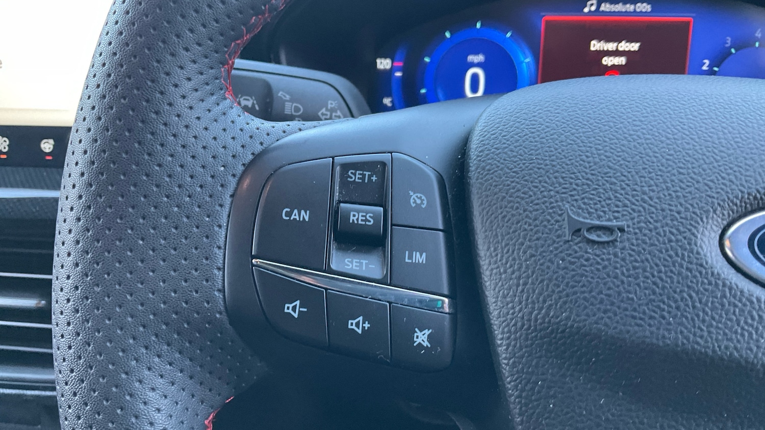 Used Ford Focus 2023 for sale - 77945340: Photo 32