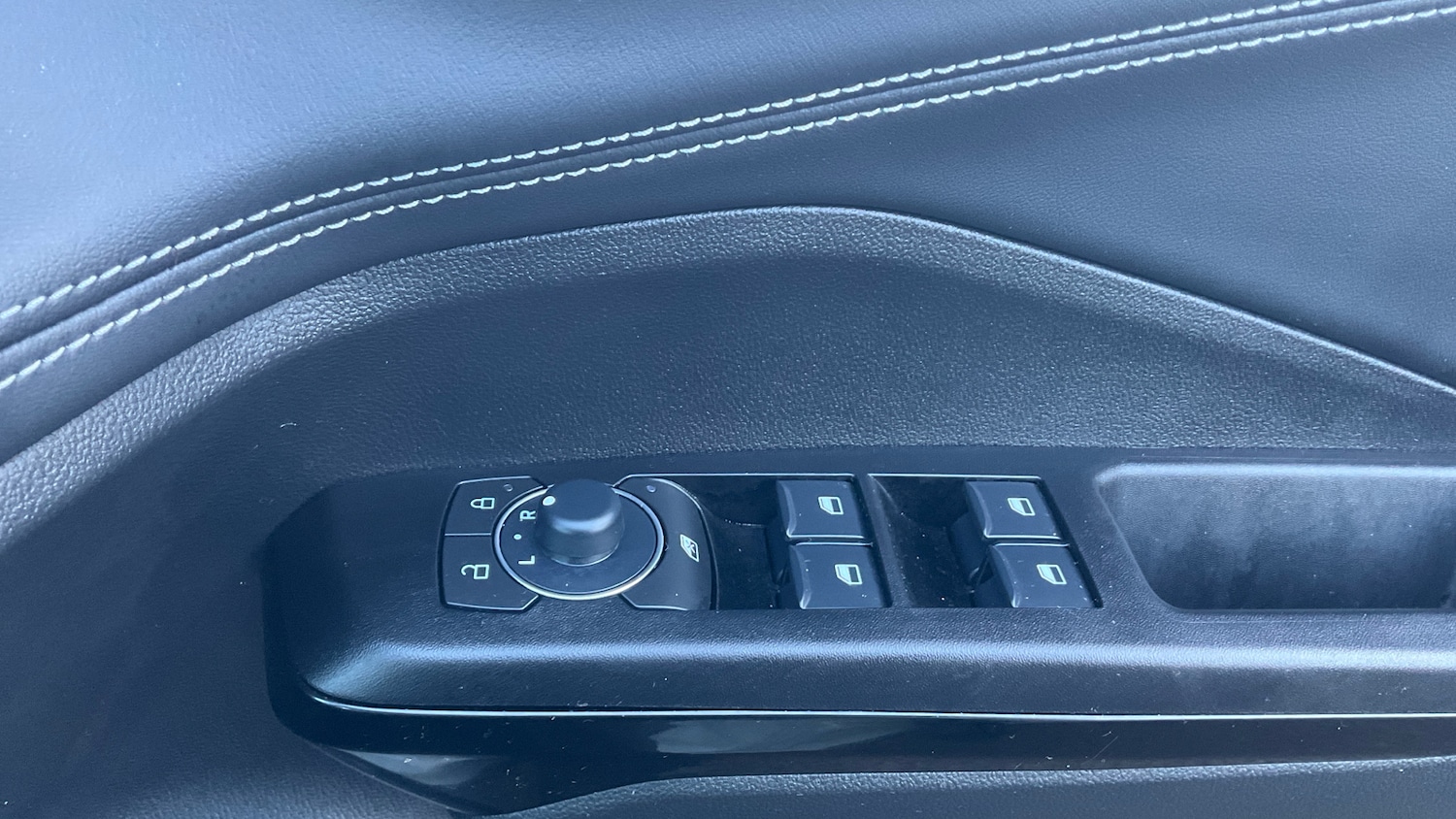 Used Ford Puma 2024 for sale - 76578490: Photo 28