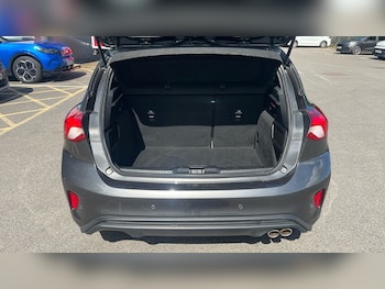 Used Ford Focus 2021 for sale - 78967737: Photo