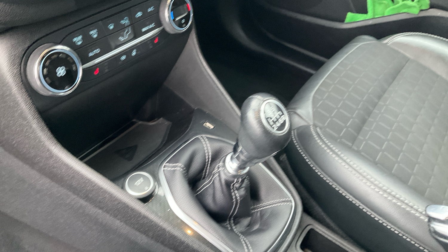 Used Ford Fiesta 2018 for sale - 76884744: Photo 13