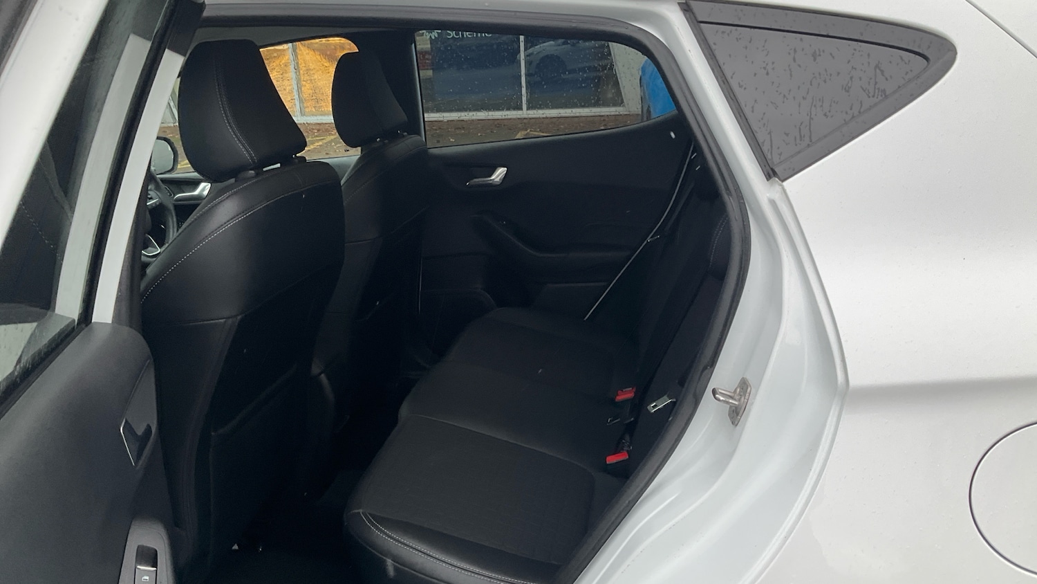 Used Ford Fiesta 2018 for sale - 76884744: Photo 16