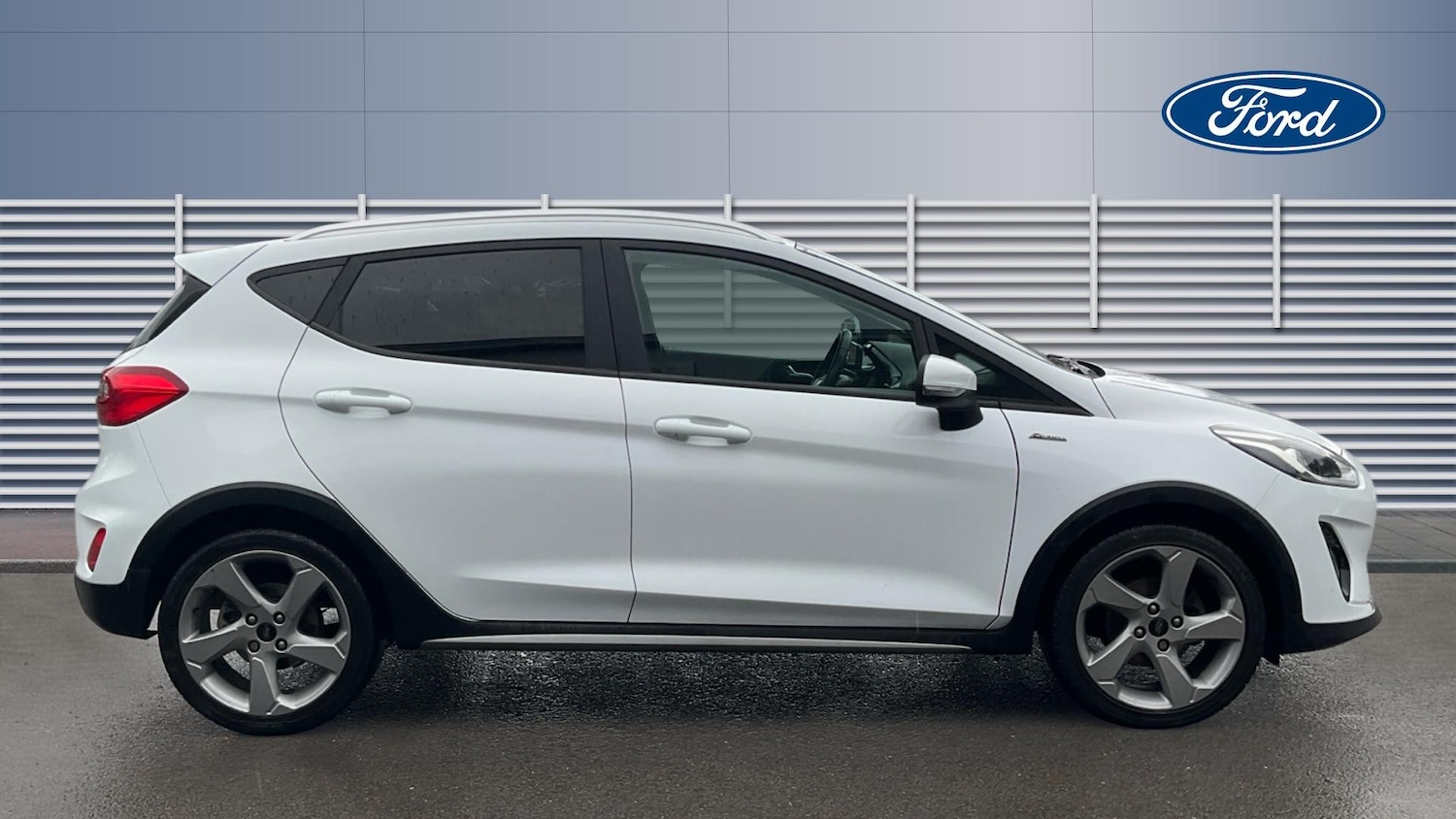 Used Ford Fiesta 2018 for sale - 76884744: Photo 5