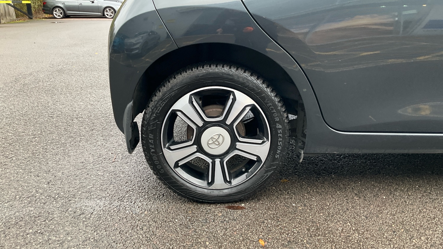 Used Toyota AYGO 2017 for sale - 76477134: Photo 23