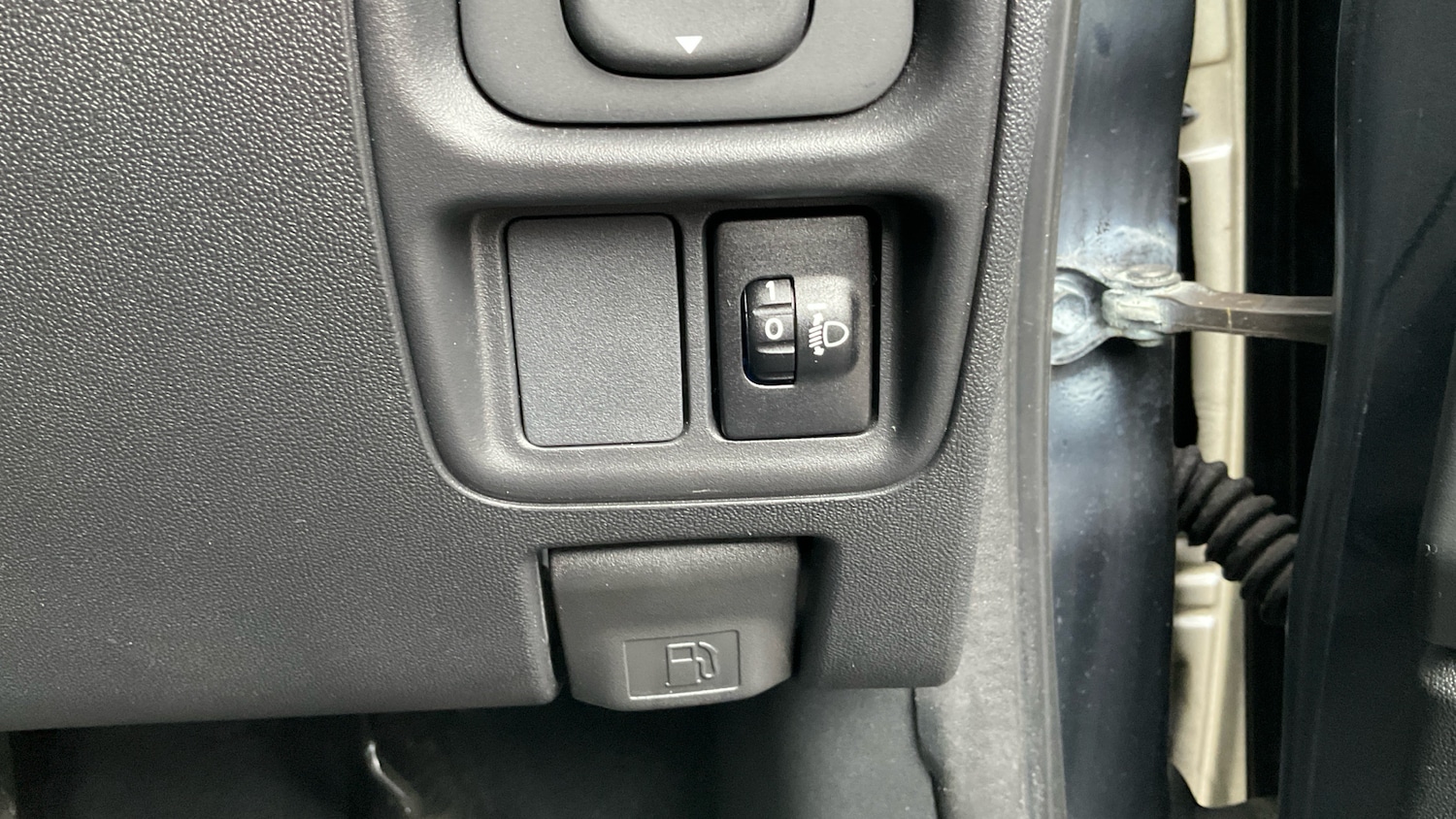 Used Toyota AYGO 2017 for sale - 76477134: Photo 29