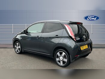 Used Toyota AYGO 2017 for sale - 76477134: Photo