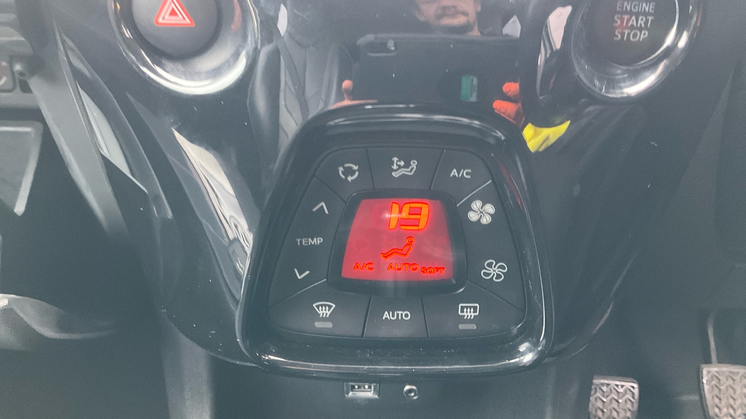 Used Toyota AYGO 2017 for sale - 76477134: Photo 34