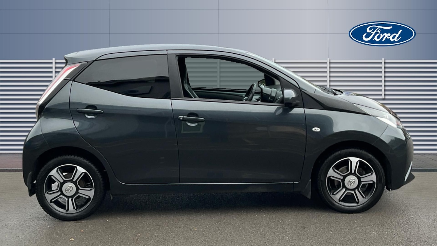 Used Toyota AYGO 2017 for sale - 76477134: Photo 5