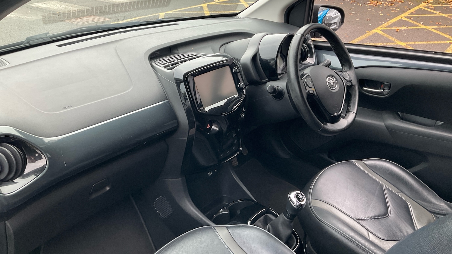 Used Toyota AYGO 2017 for sale - 76477134: Photo 9