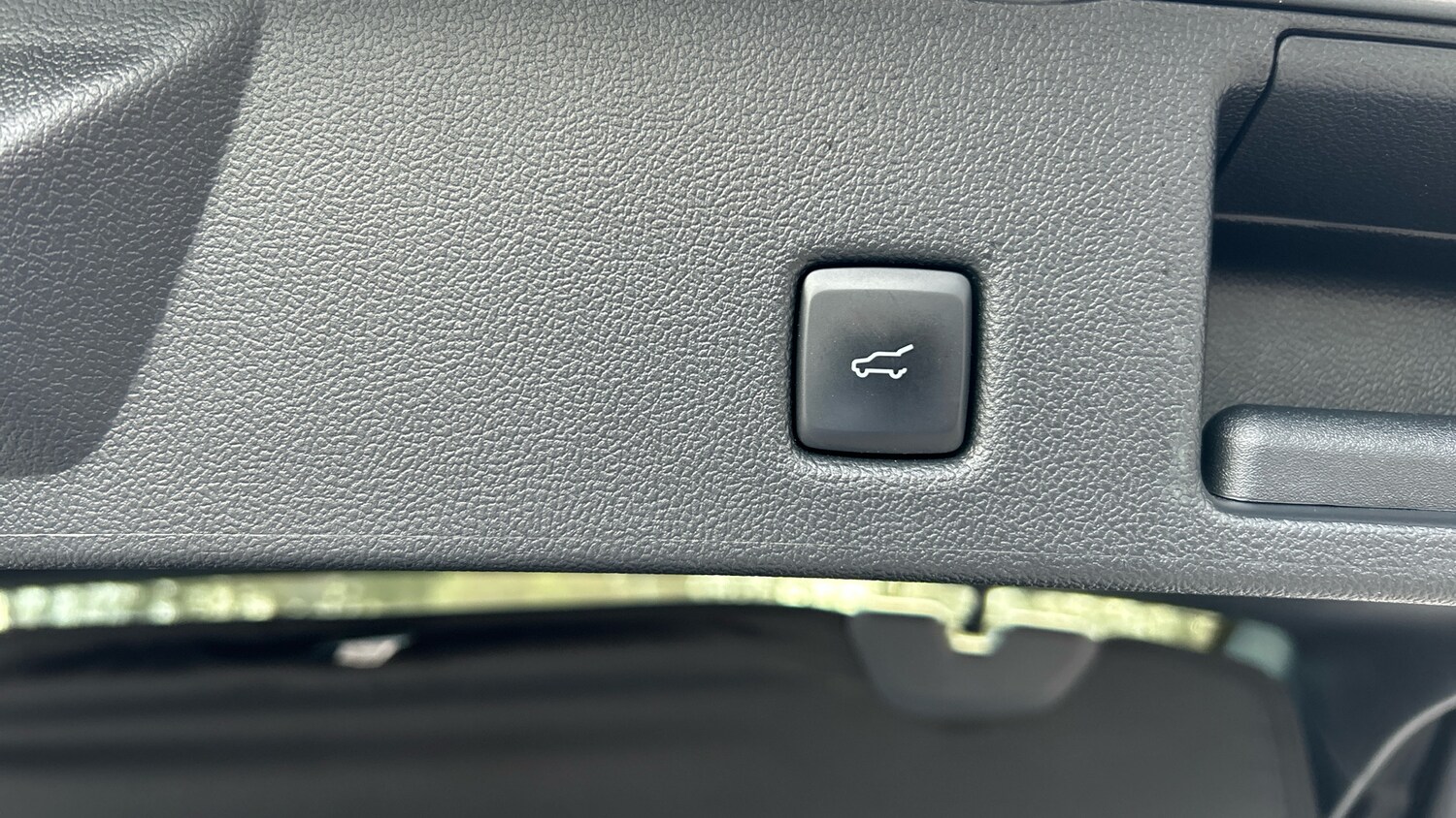 Used Ford Kuga 2023 for sale - 77898730: Photo 44