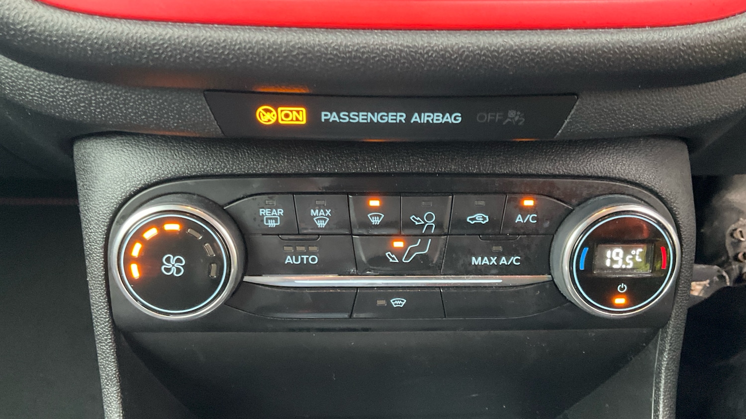 Used Ford Fiesta 2019 for sale - 76504847: Photo 33