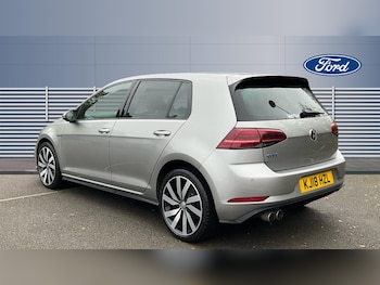 Used Volkswagen Golf 2018 for sale - 76439757: Photo