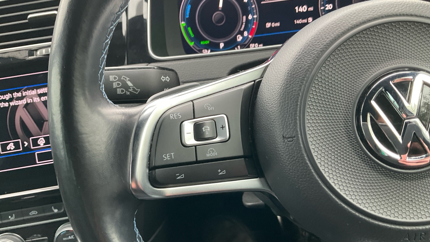 Used Volkswagen Golf 2018 for sale - 76439757: Photo 32