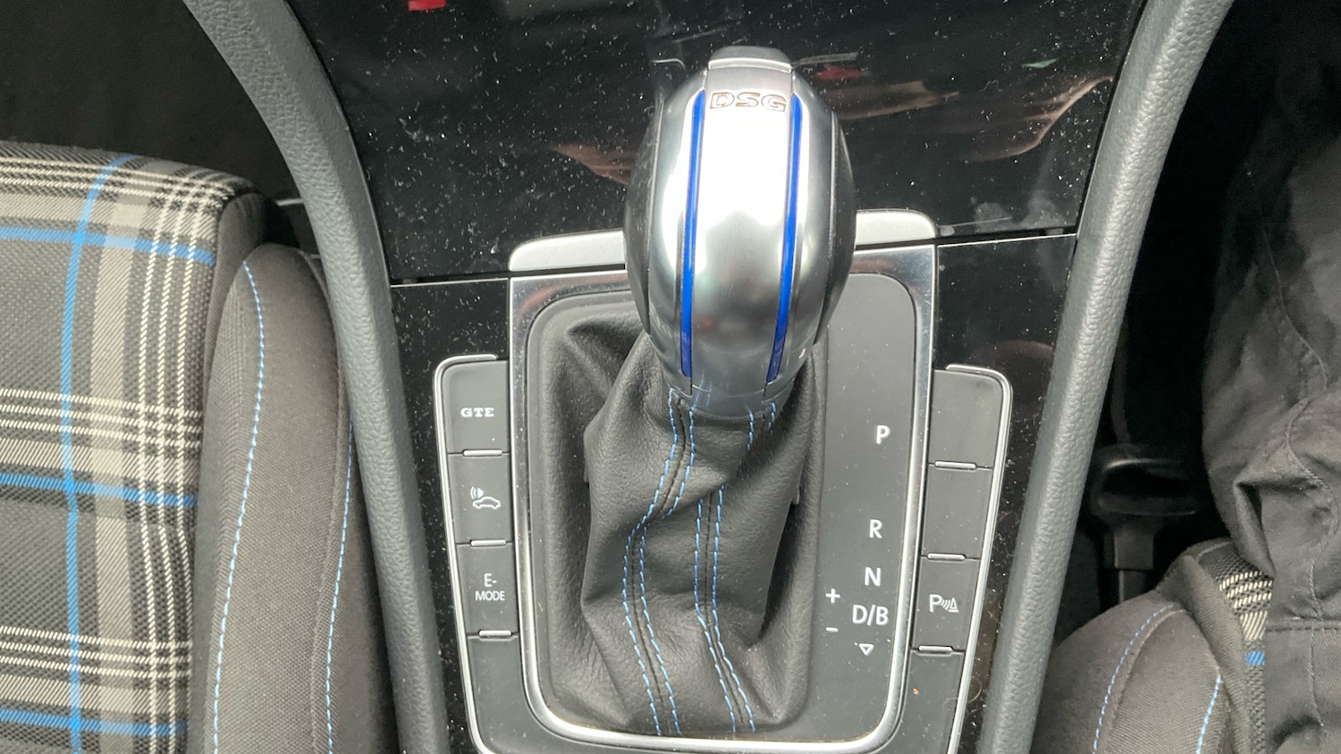 Used Volkswagen Golf 2018 for sale - 76439757: Photo 40