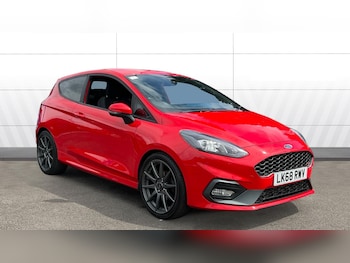 Used Ford Fiesta 2018 for sale - 79165117: Photo