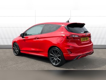 Used Ford Fiesta 2018 for sale - 79165117: Photo