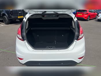 Used Ford Fiesta 2016 for sale - 79516005: Photo