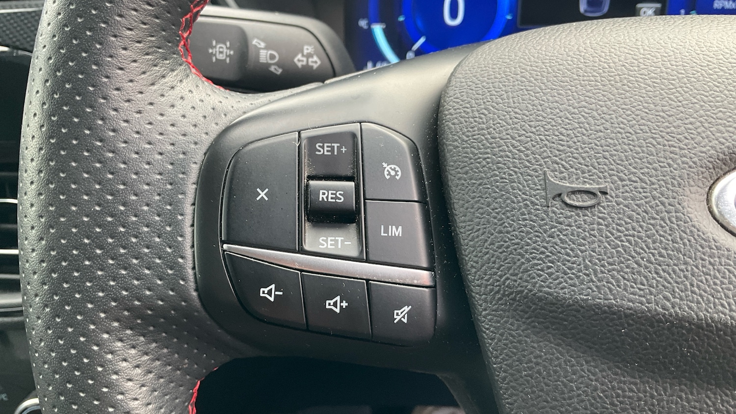 Used Ford Kuga 2021 for sale - 76461250: Photo 36