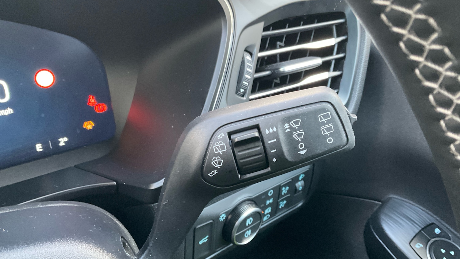 Used Ford Kuga 2024 for sale - 77094025: Photo 35