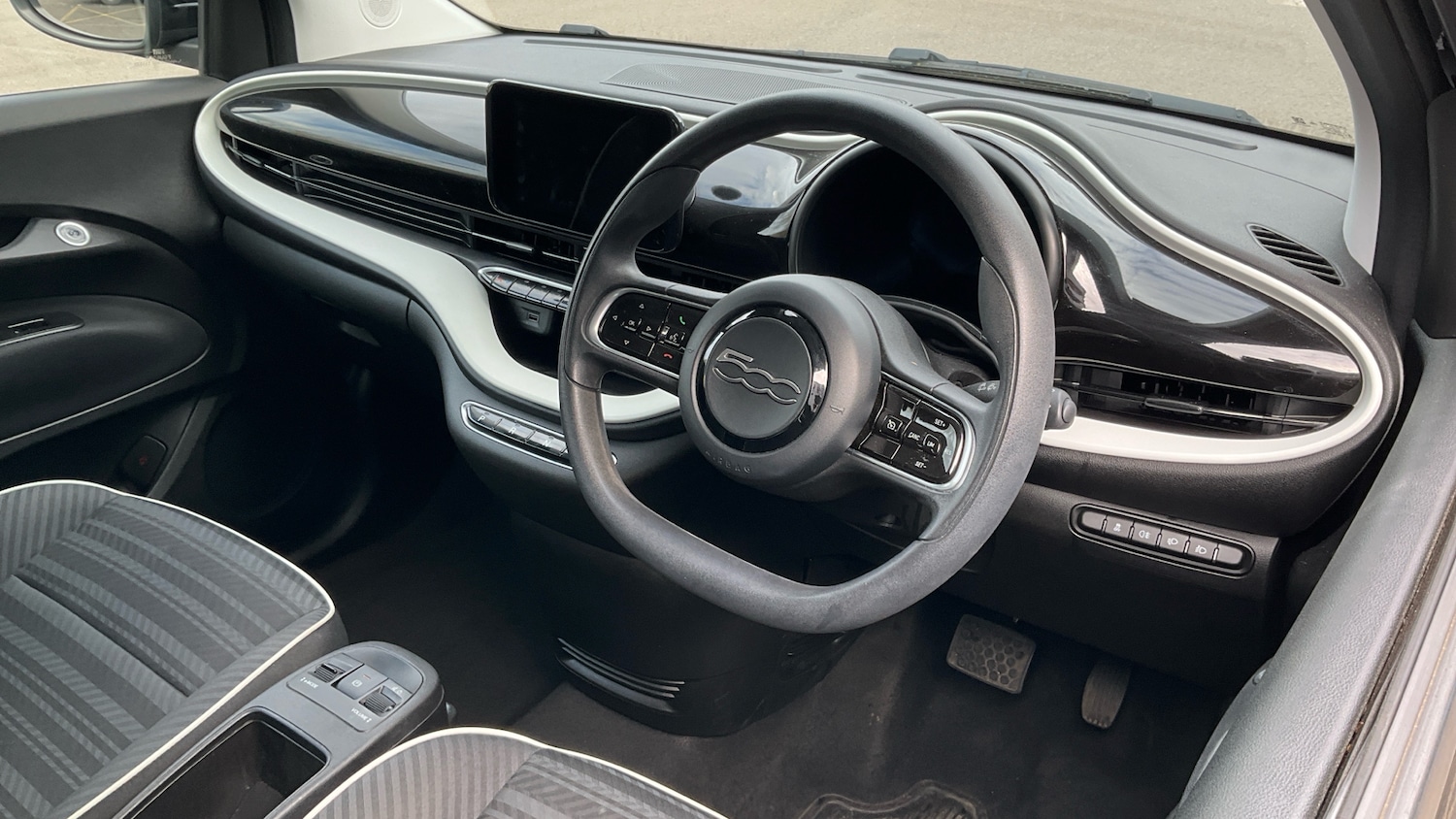 Used Fiat 500 2021 for sale - 78038545: Photo 11