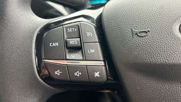 Used Ford Fiesta 2022 for sale - 76230830: Photo 21