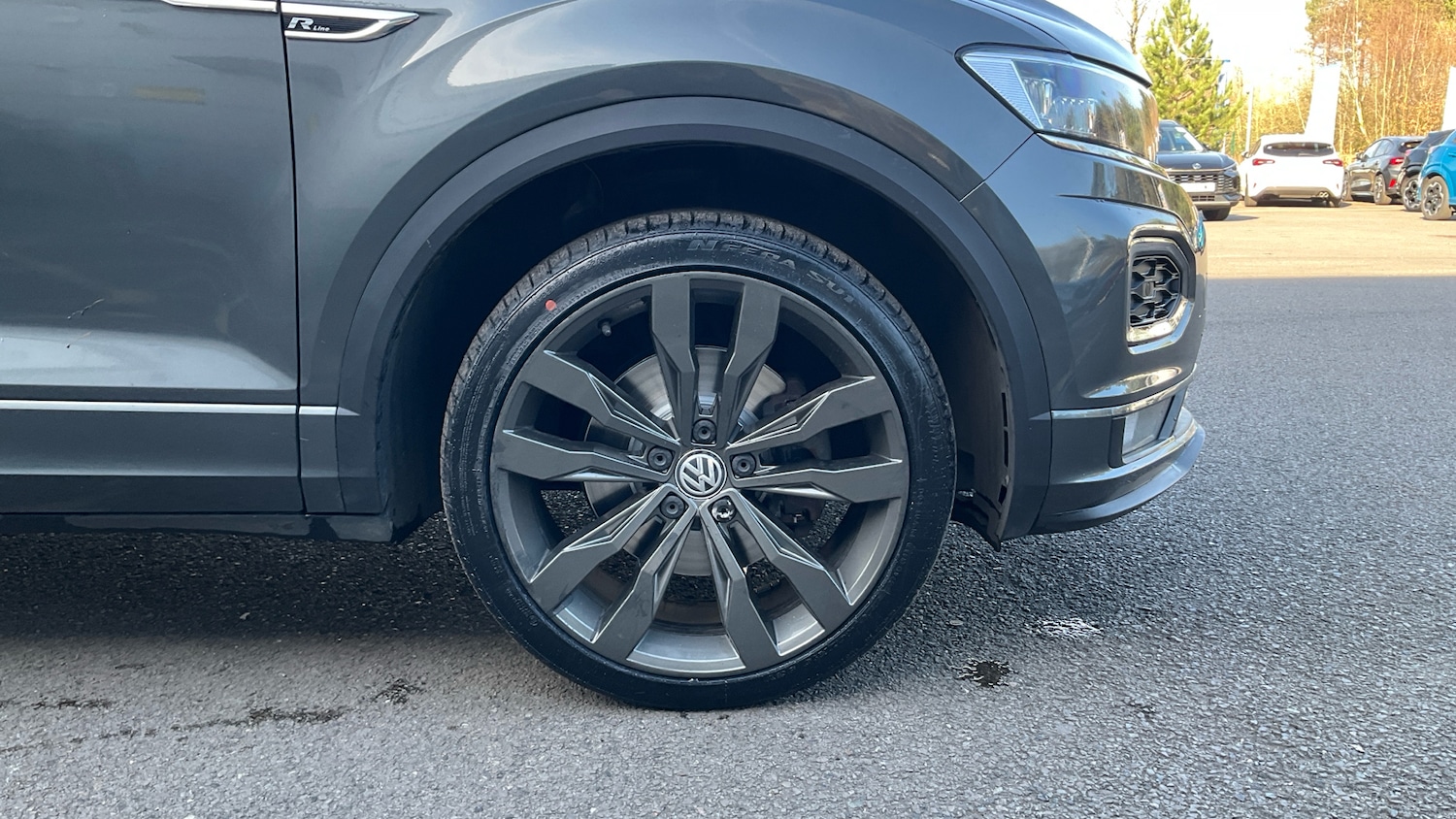 Used Volkswagen T-Roc 2019 for sale - 77945934: Photo 24