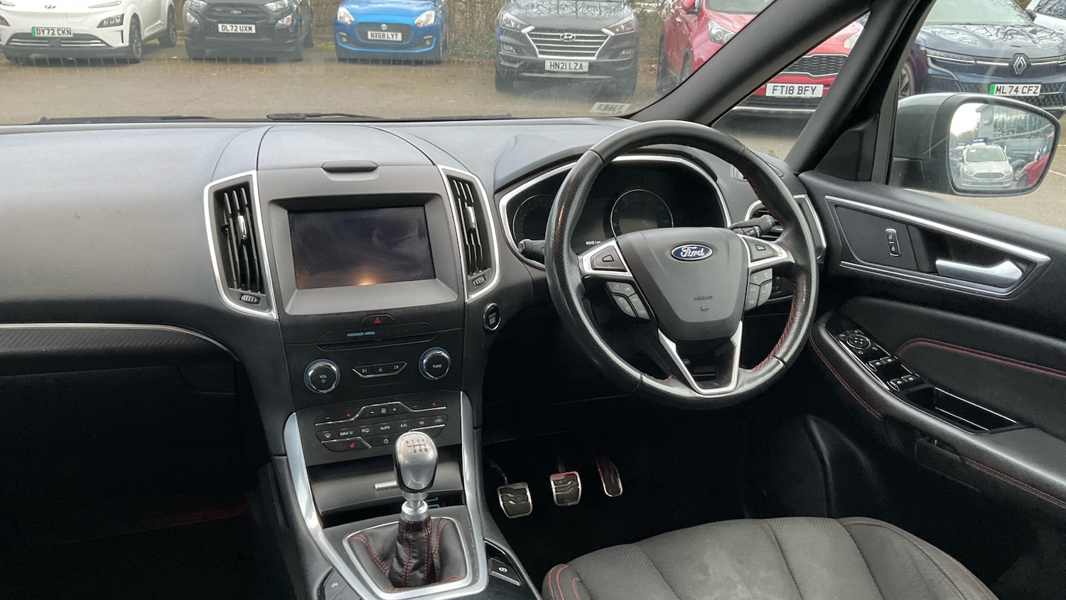 Used Ford S-Max 2018 for sale - 77676190: Photo 10
