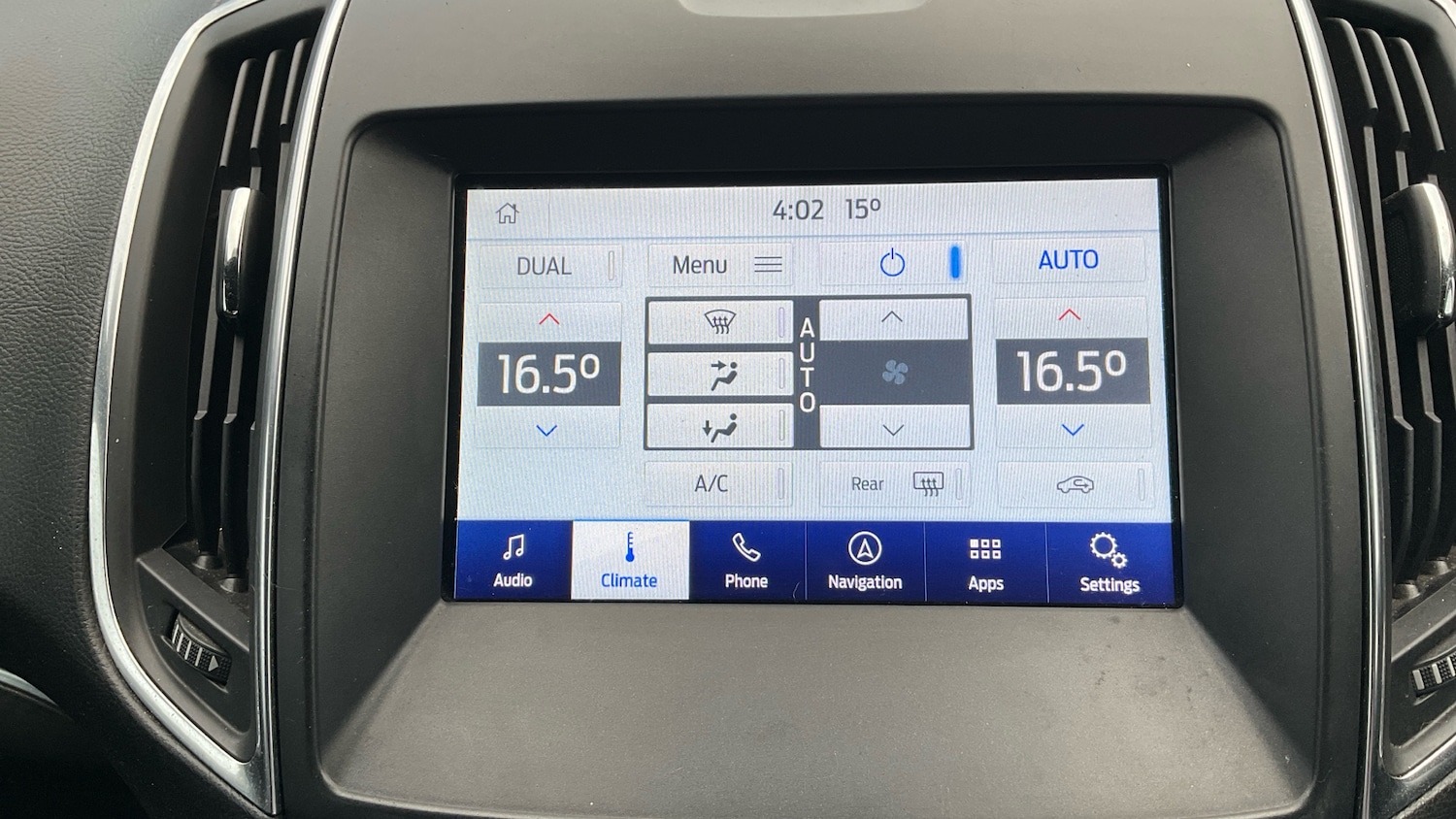 Used Ford S-Max 2018 for sale - 77676190: Photo 22