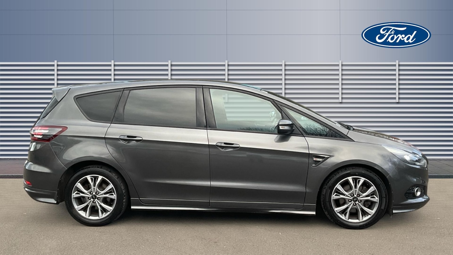 Used Ford S-Max 2018 for sale - 77676190: Photo 5