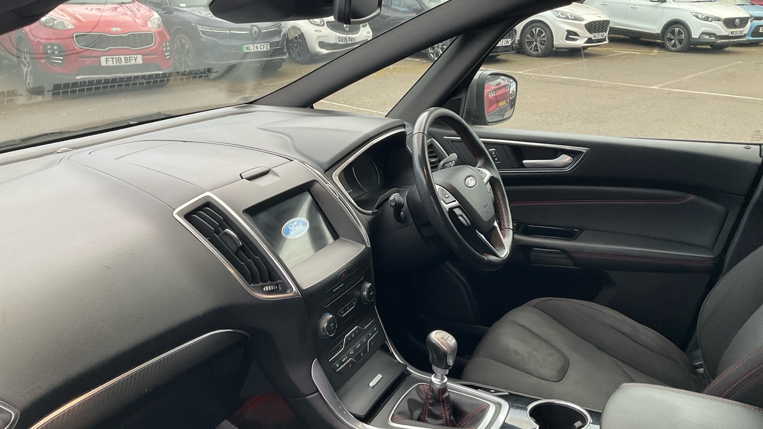 Used Ford S-Max 2018 for sale - 77676190: Photo 9