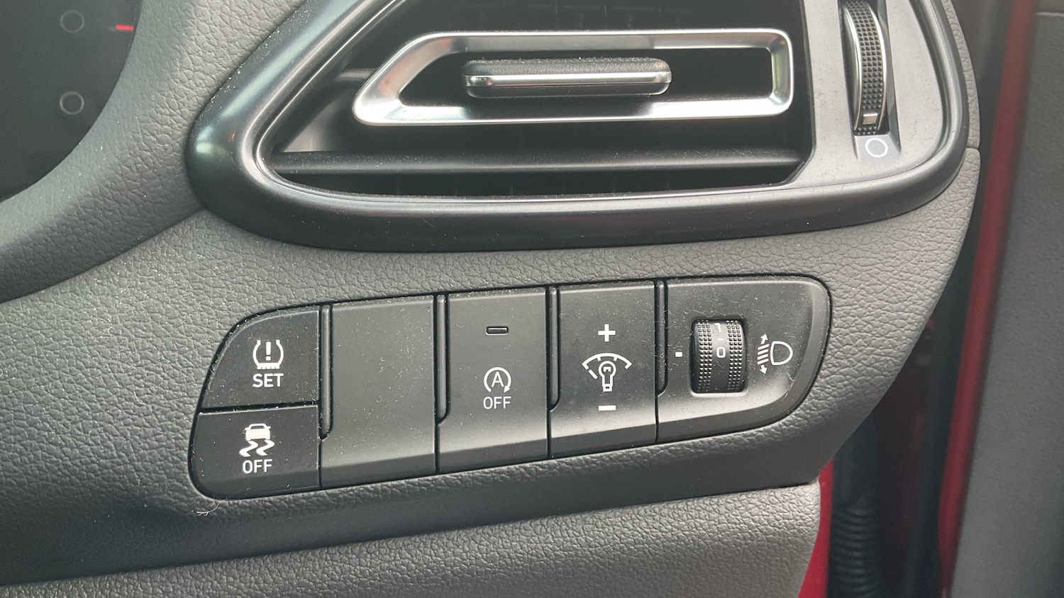 Used Hyundai i30 2023 for sale - 76412037: Photo 33