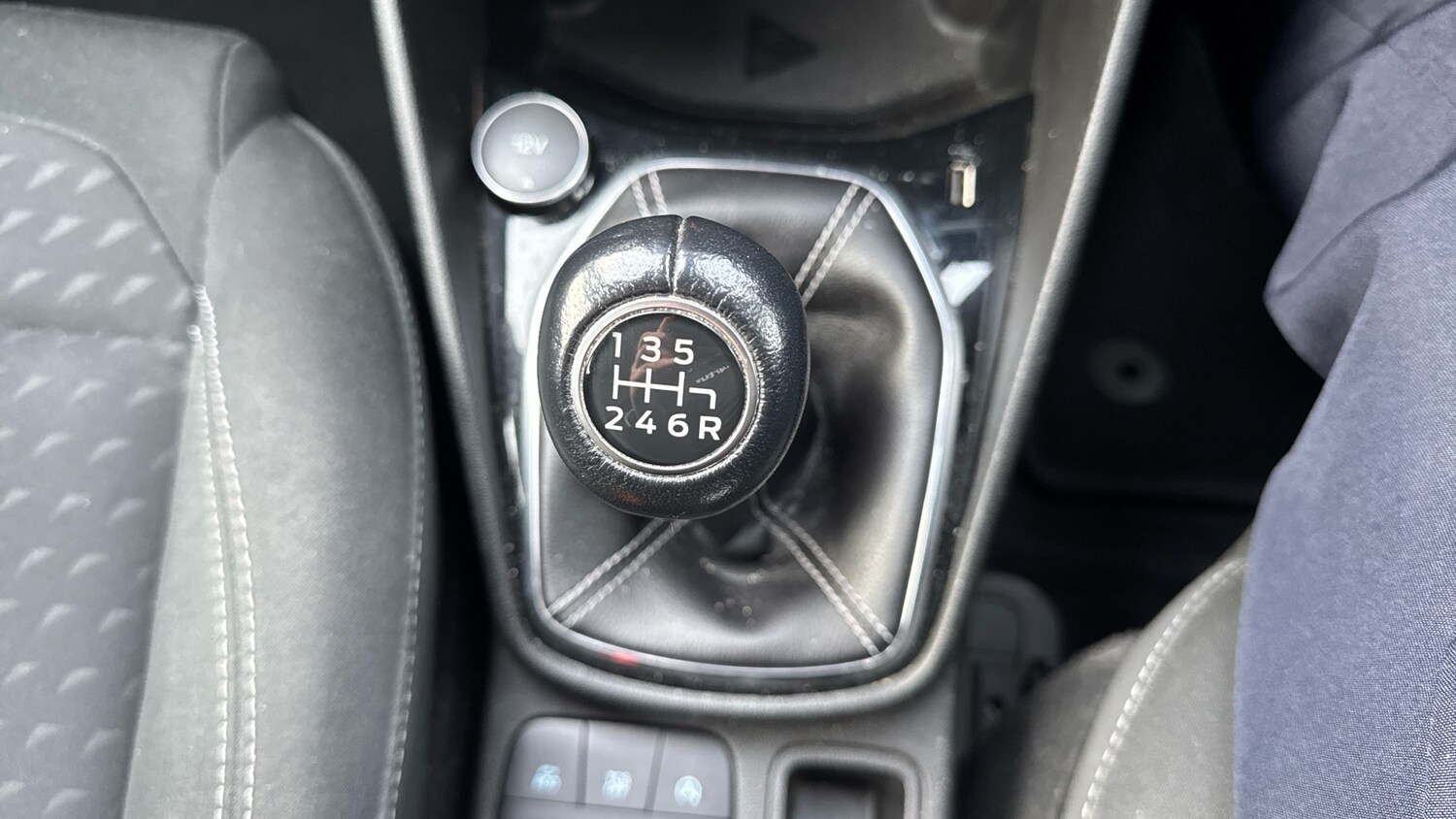 Used Ford Fiesta 2019 for sale - 76591342: Photo 29