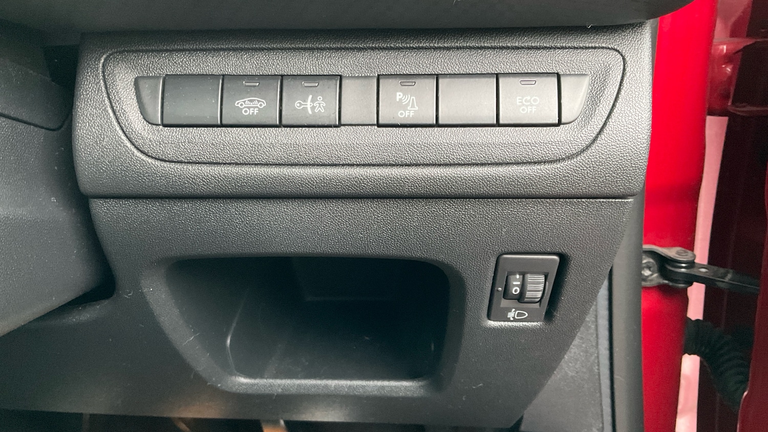 Used Peugeot 2008 2018 for sale - 76554158: Photo 26