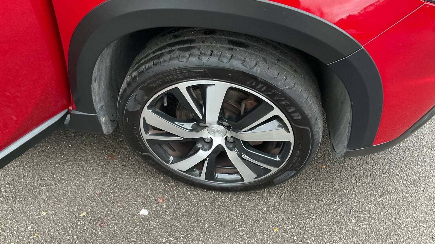 Used Peugeot 2008 2018 for sale - 76554158: Photo 44