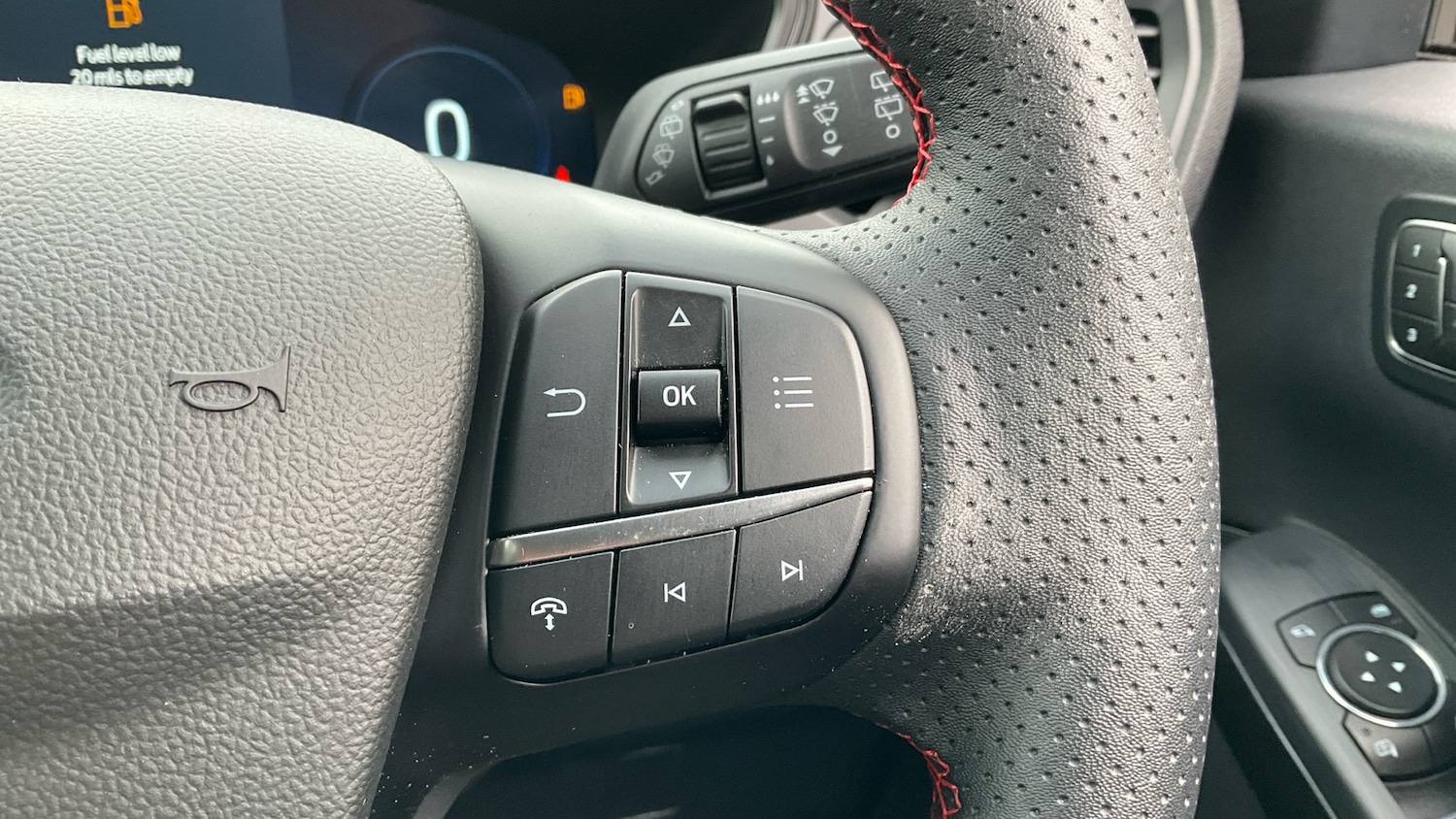 Used Ford Kuga 2025 for sale - 78053094: Photo 36