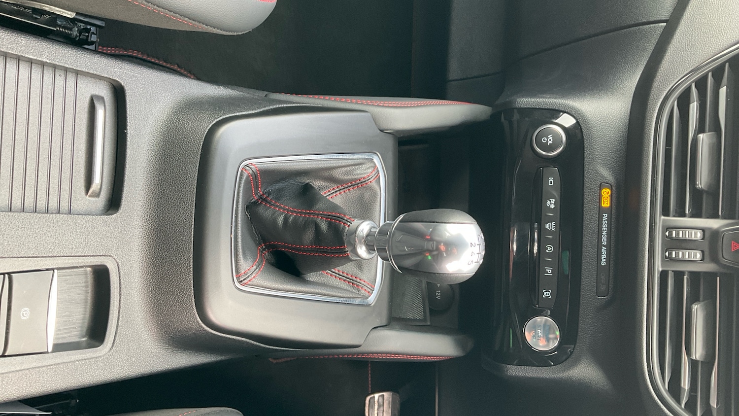 Used Ford Kuga 2025 for sale - 78053094: Photo 40