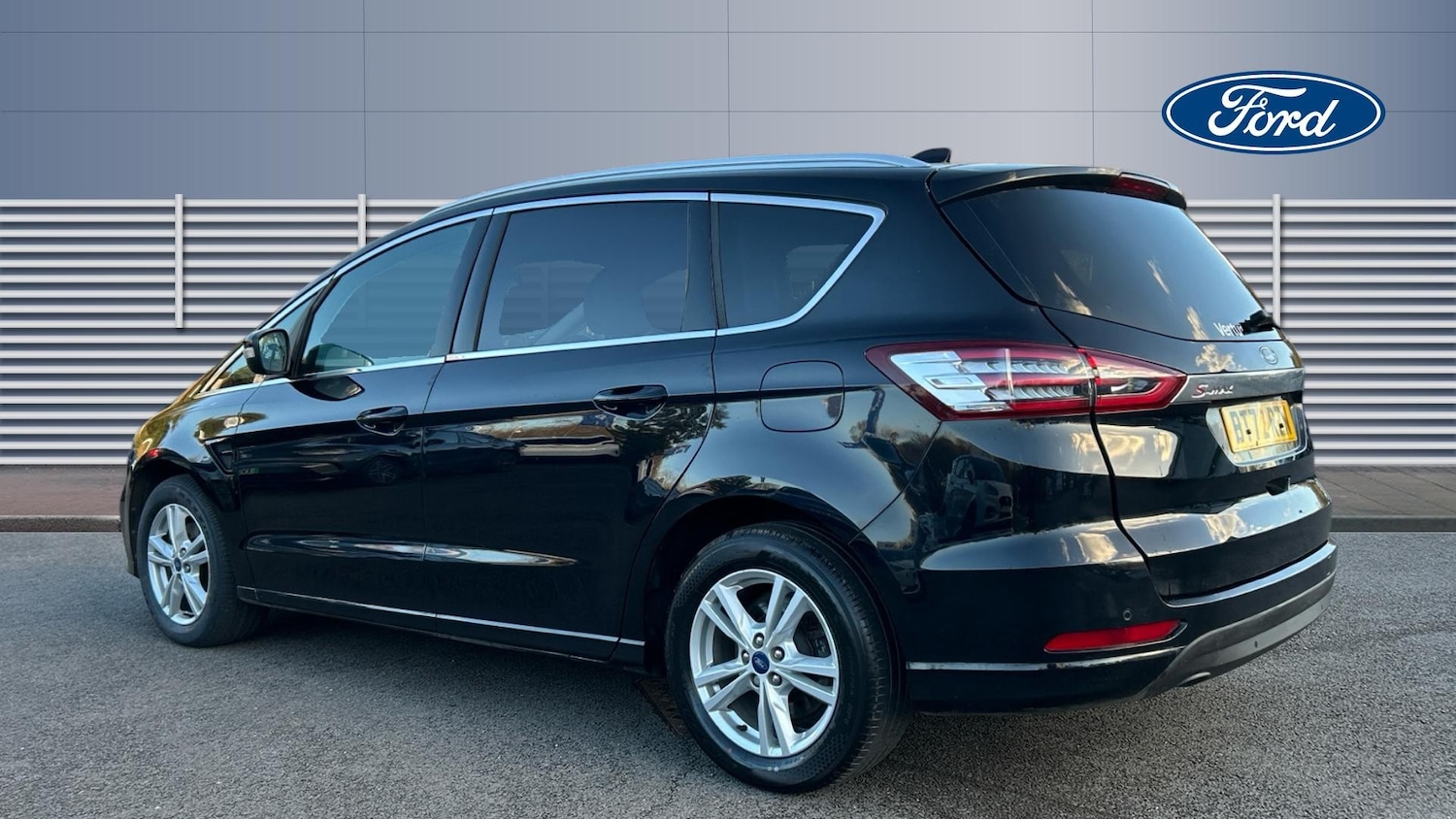 Used Ford S-Max 2022 for sale - 77707049: Photo 2