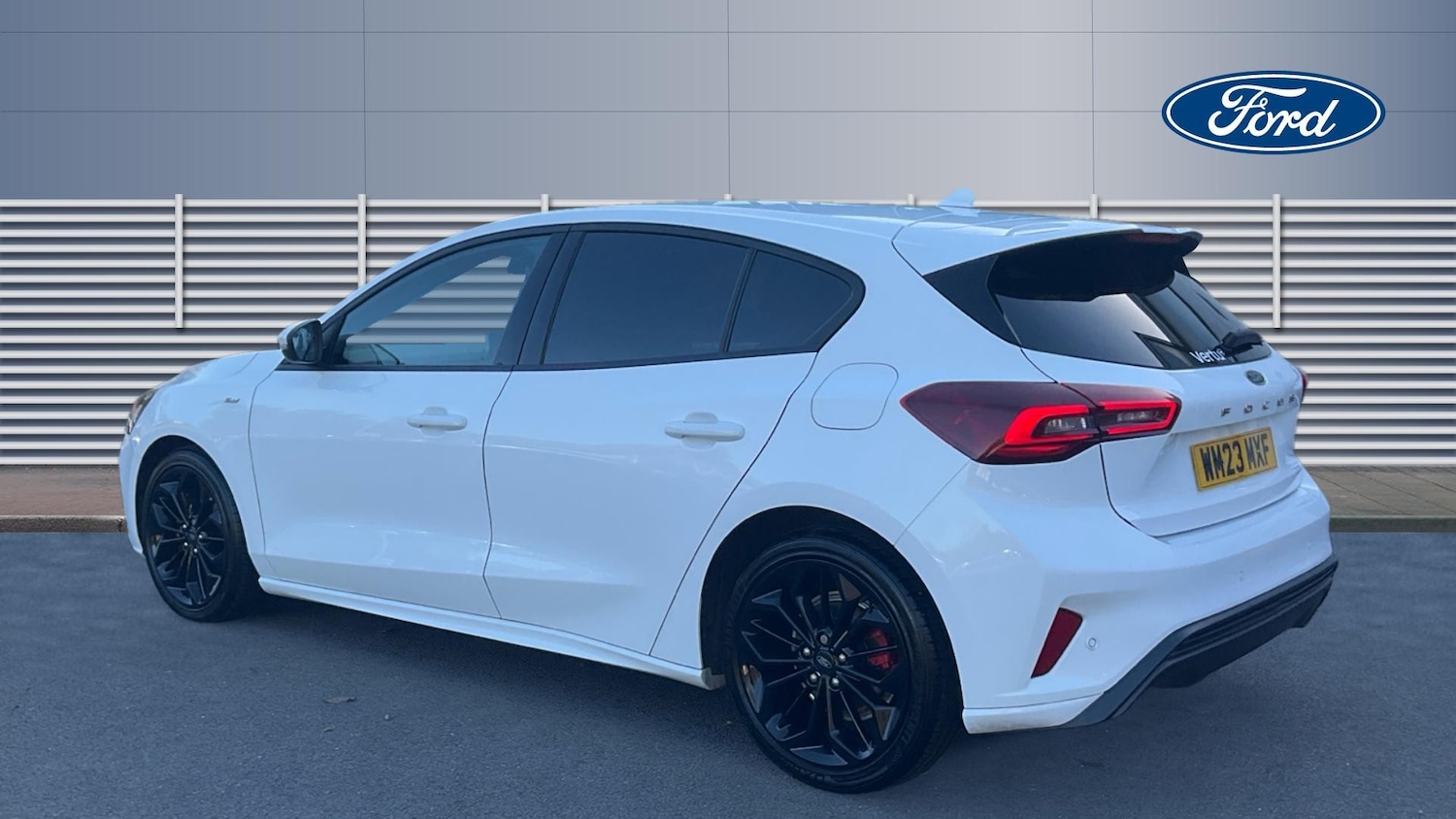 Used Ford Focus 2023 for sale - 76614685: Photo 2