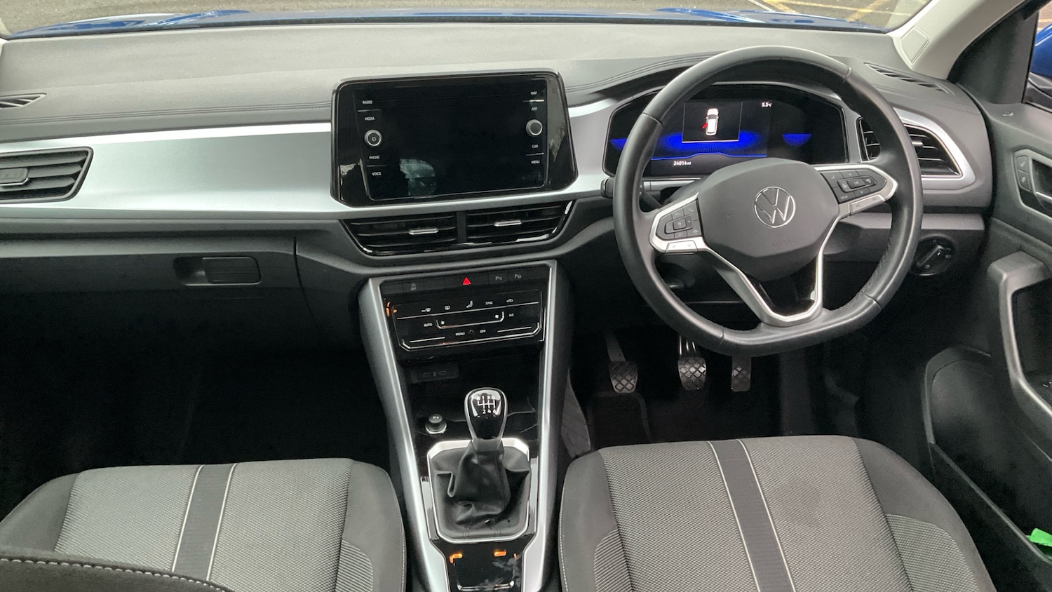 Used Volkswagen T-Roc 2022 for sale - 77616652: Photo 10