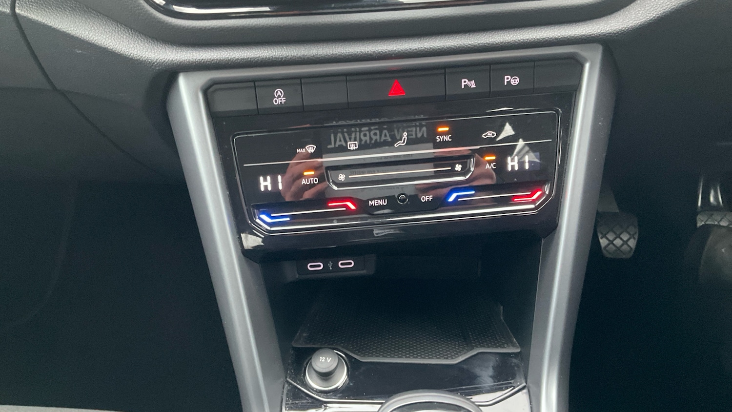 Used Volkswagen T-Roc 2022 for sale - 77616652: Photo 32