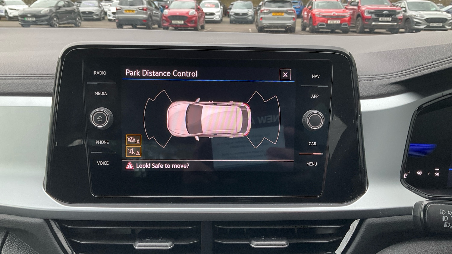 Used Volkswagen T-Roc 2022 for sale - 77616652: Photo 37