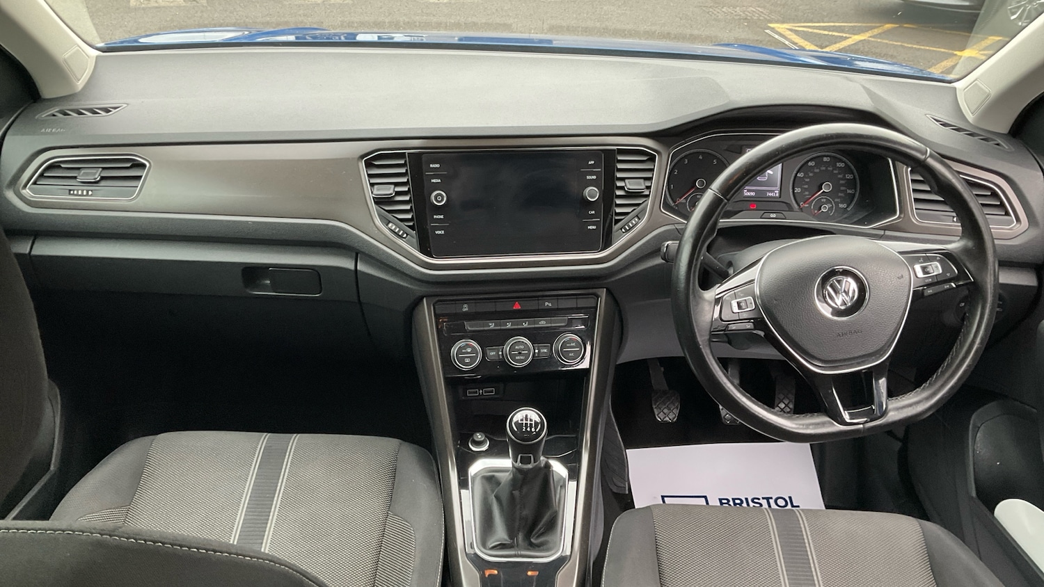 Used Volkswagen T-Roc 2019 for sale - 76725523: Photo 10