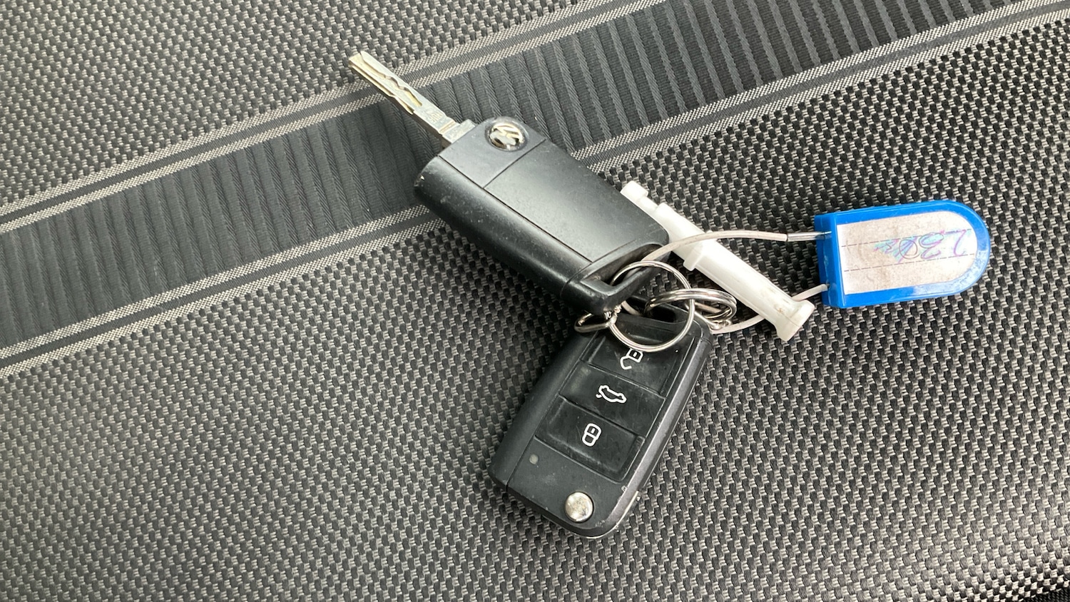 Used Volkswagen T-Roc 2019 for sale - 76725523: Photo 20