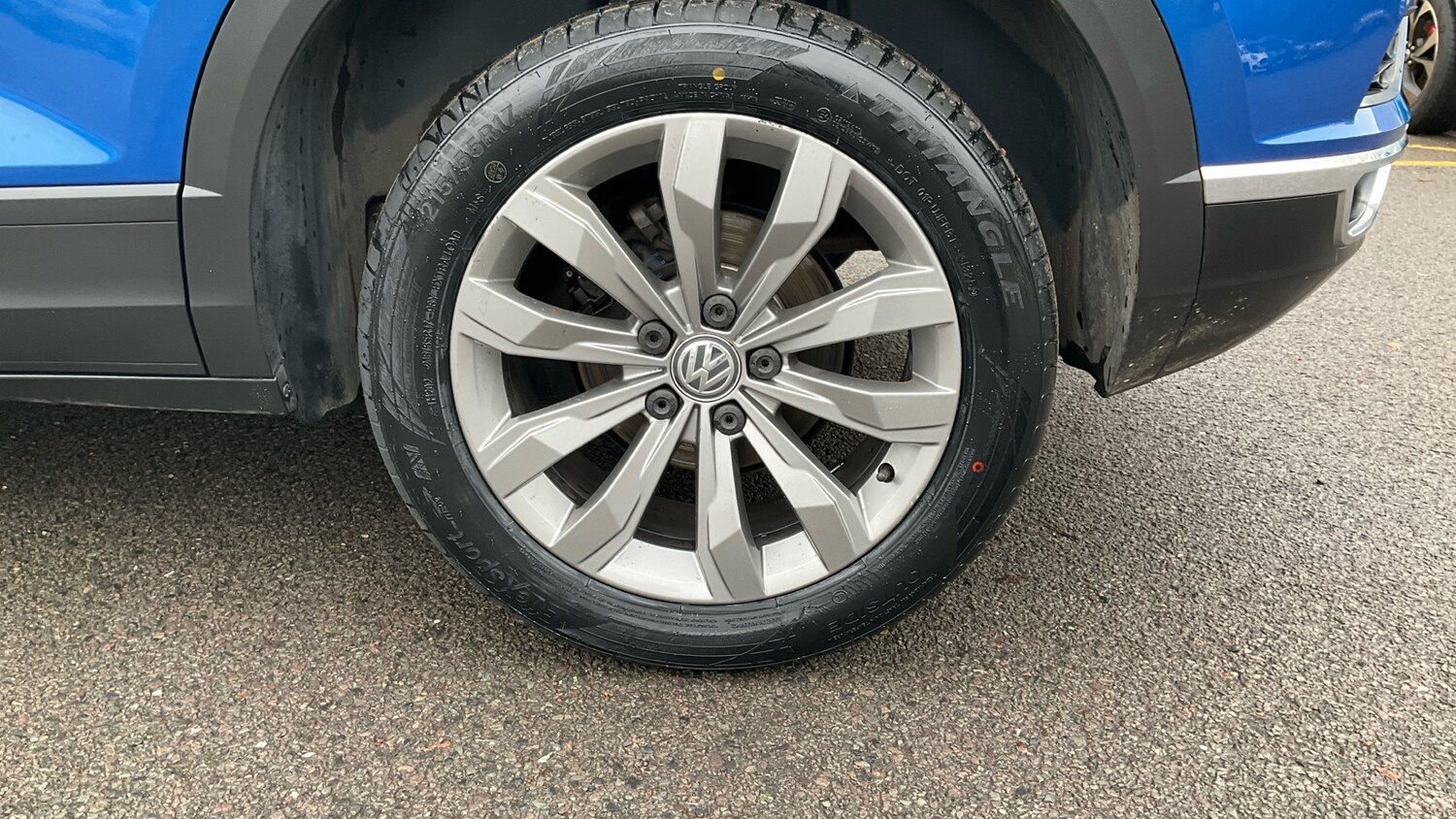 Used Volkswagen T-Roc 2019 for sale - 76725523: Photo 28