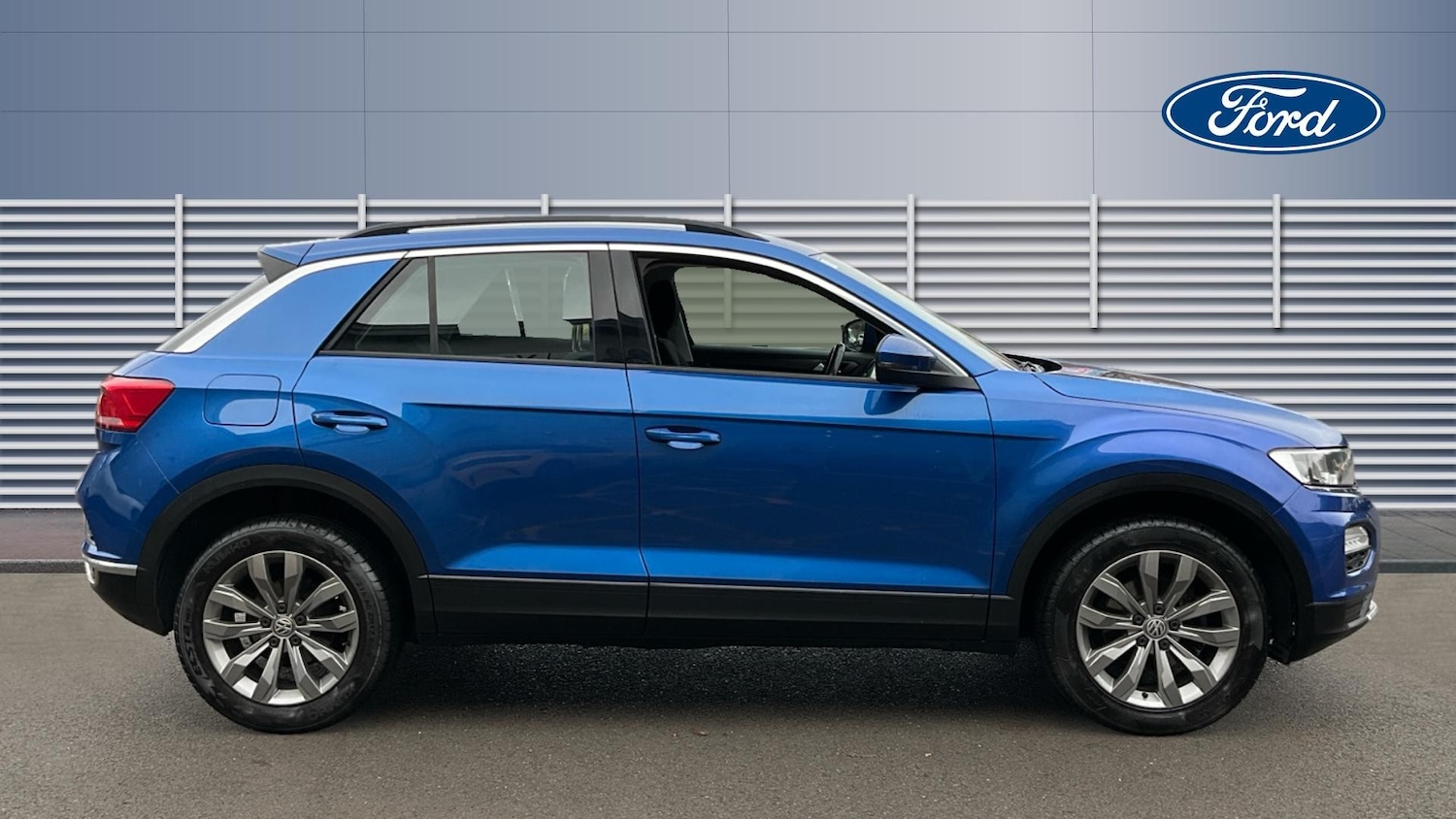 Used Volkswagen T-Roc 2019 for sale - 76725523: Photo 5