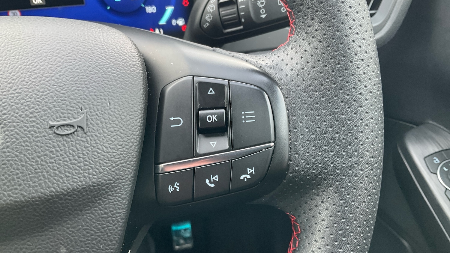 Used Ford Kuga 2023 for sale - 77353539: Photo 36