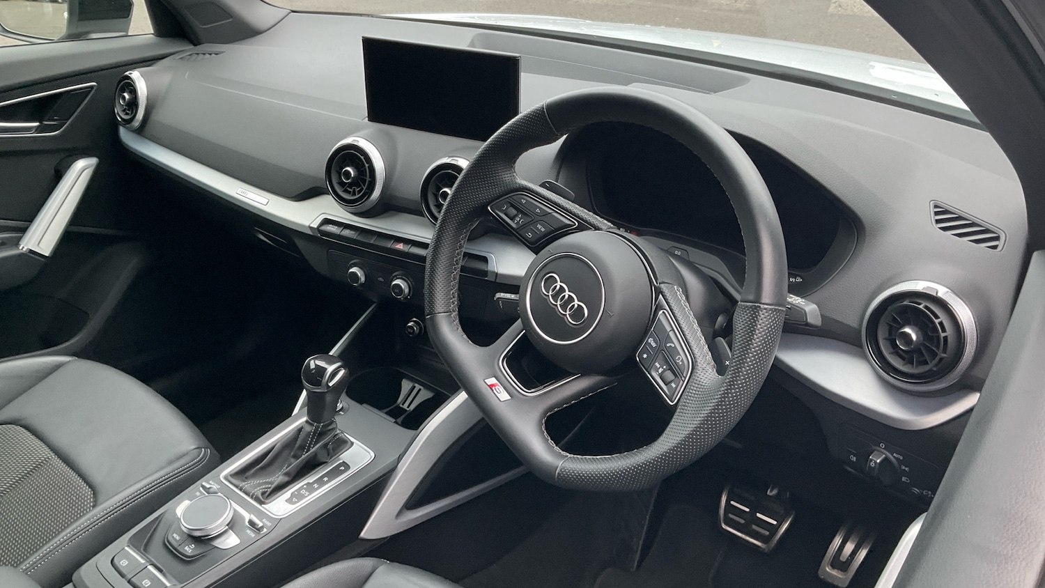 Used Audi Q2 2023 for sale - 77375807: Photo 11