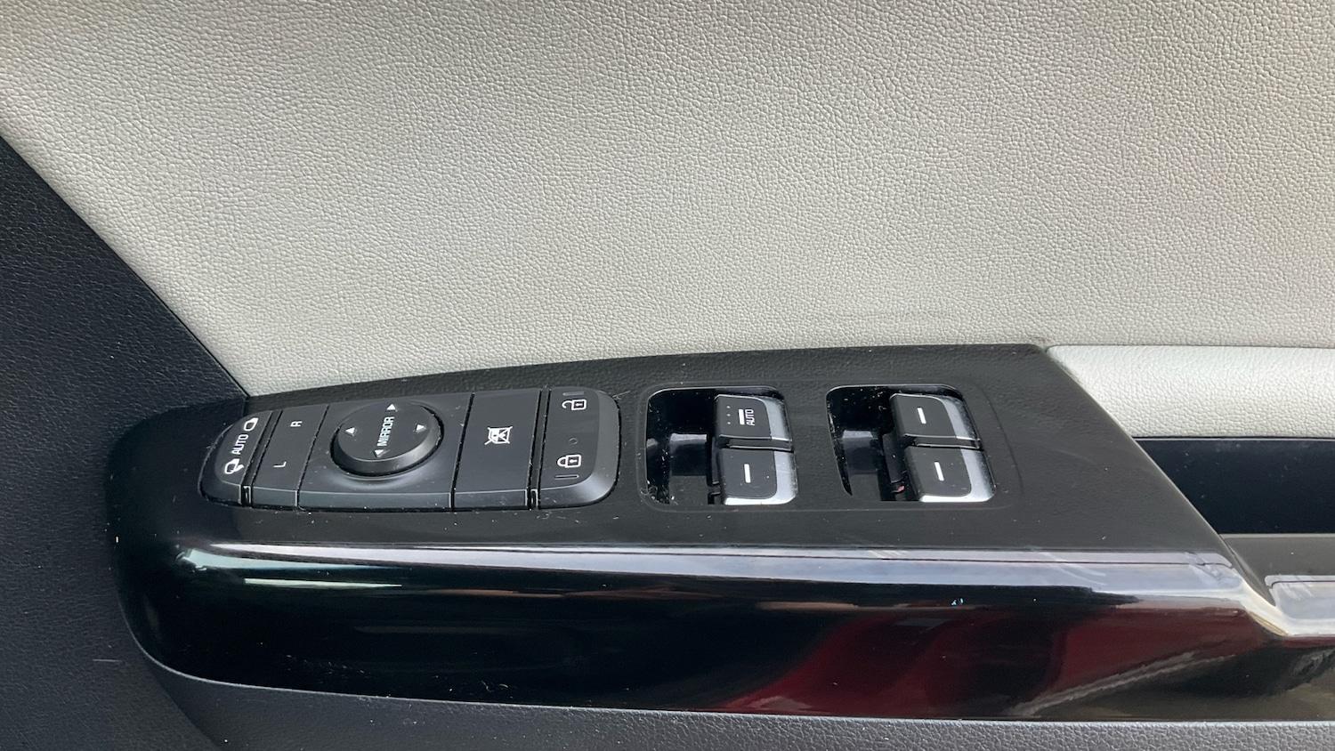 Used Kia Sportage 2018 for sale - 77961685: Photo 28