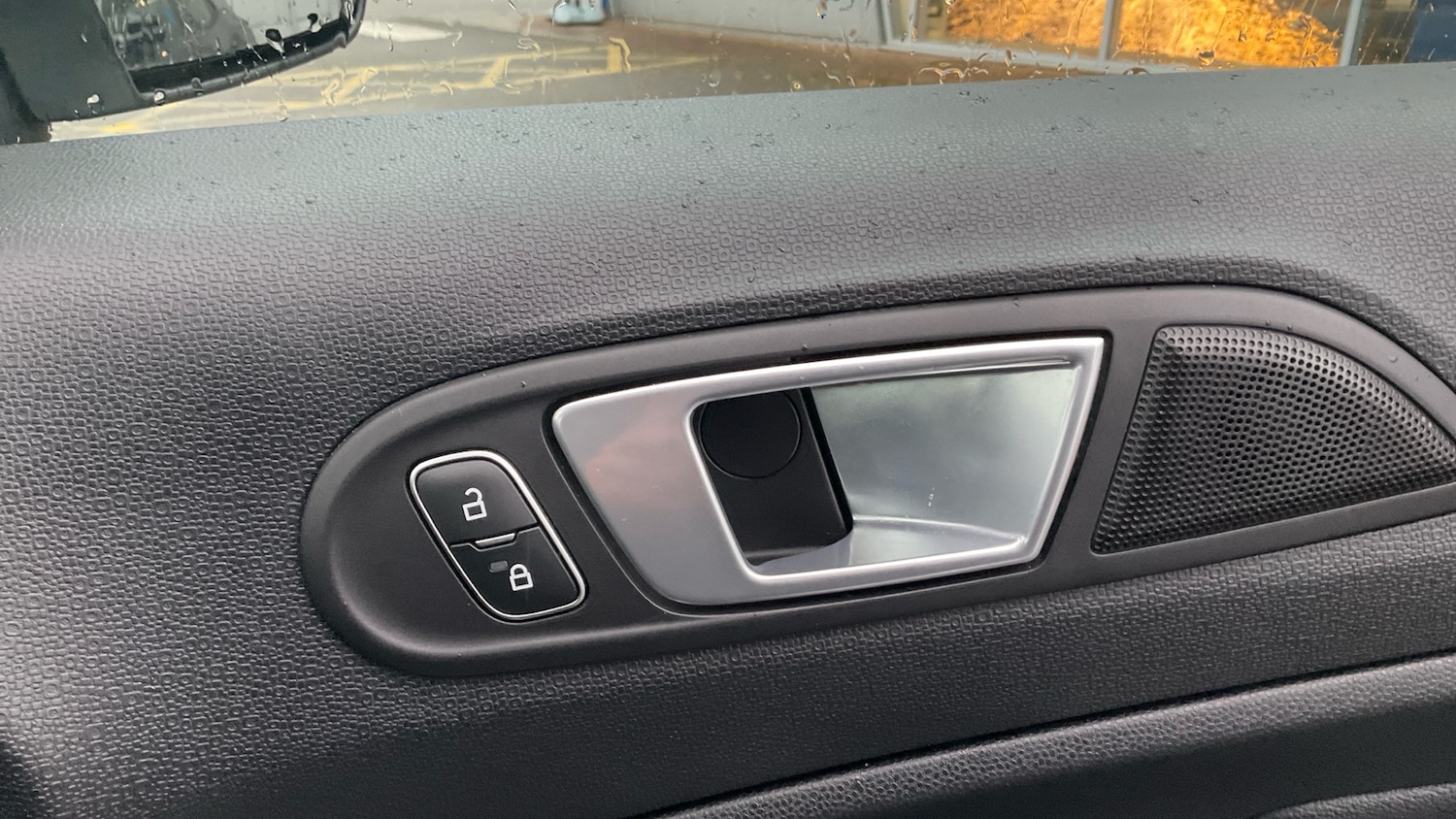 Used Ford Ecosport 2018 for sale - 77000970: Photo 28