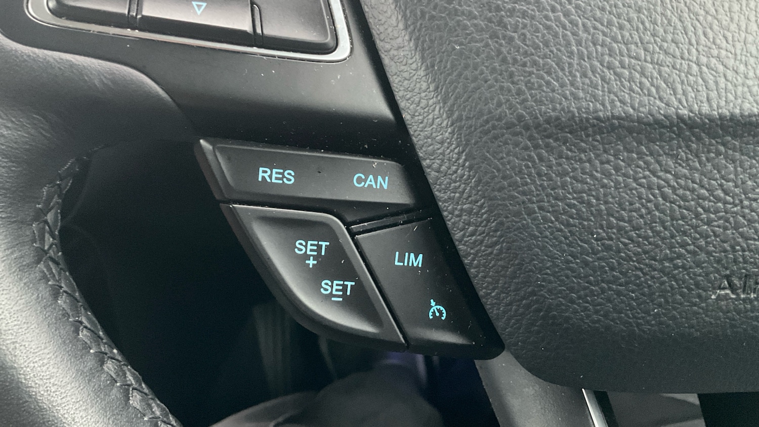 Used Ford Ecosport 2018 for sale - 77000970: Photo 33