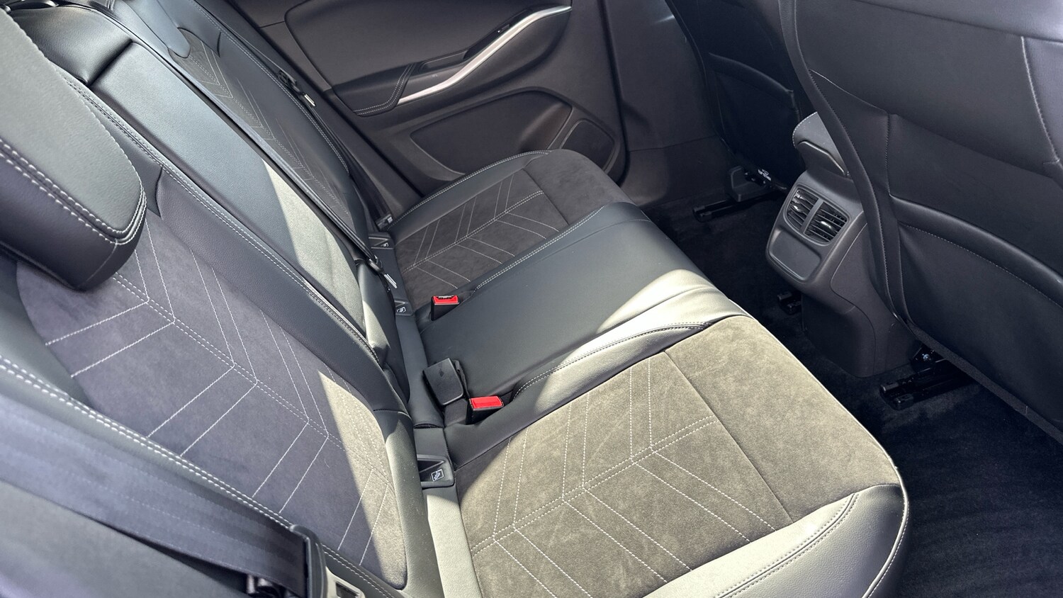 Used Vauxhall Grandland 2024 for sale - 77898721: Photo 16